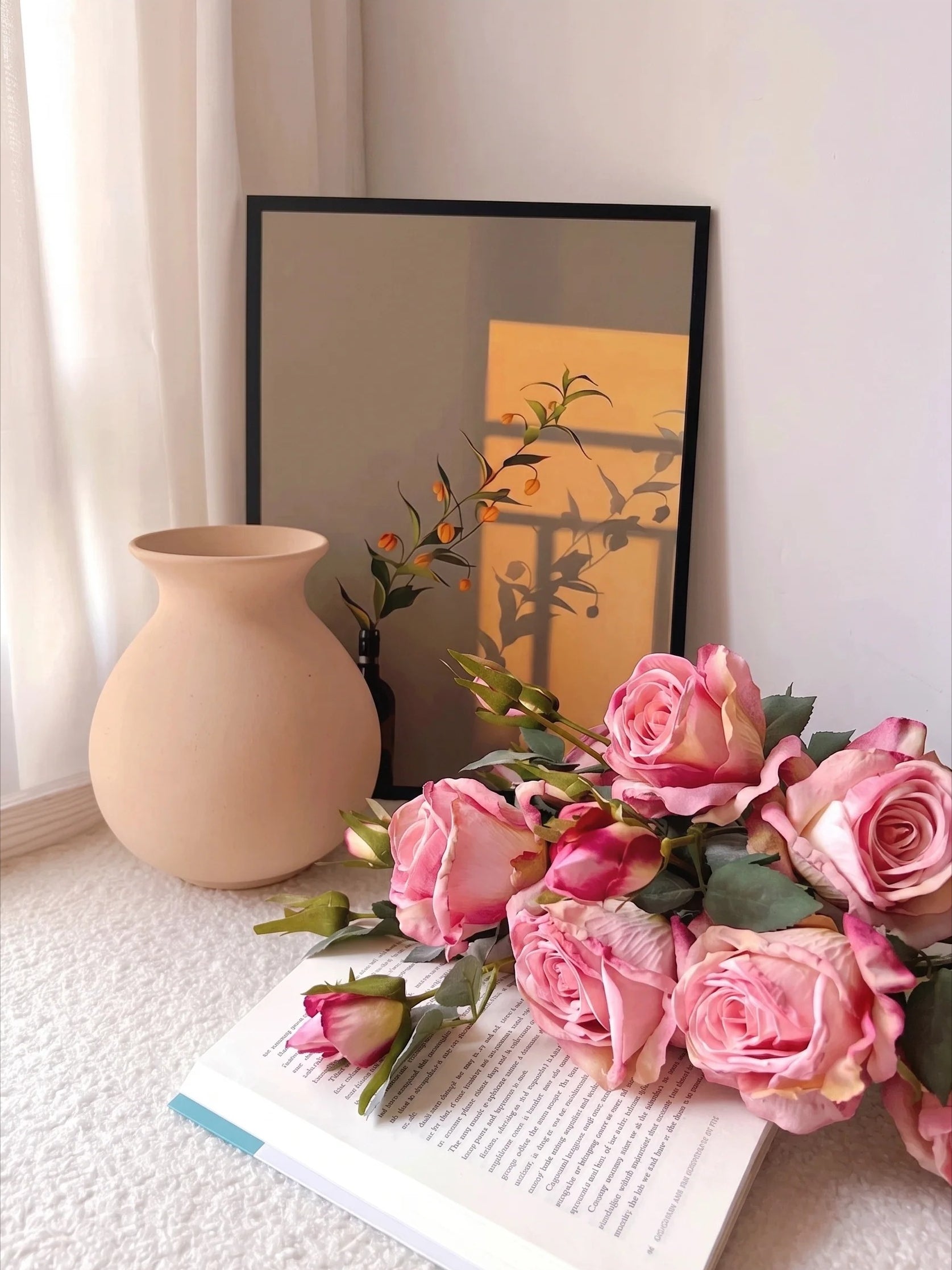 Künstliches Blumenarrangement - Pinke Rose & Grünpflanzen (4 Stiele)