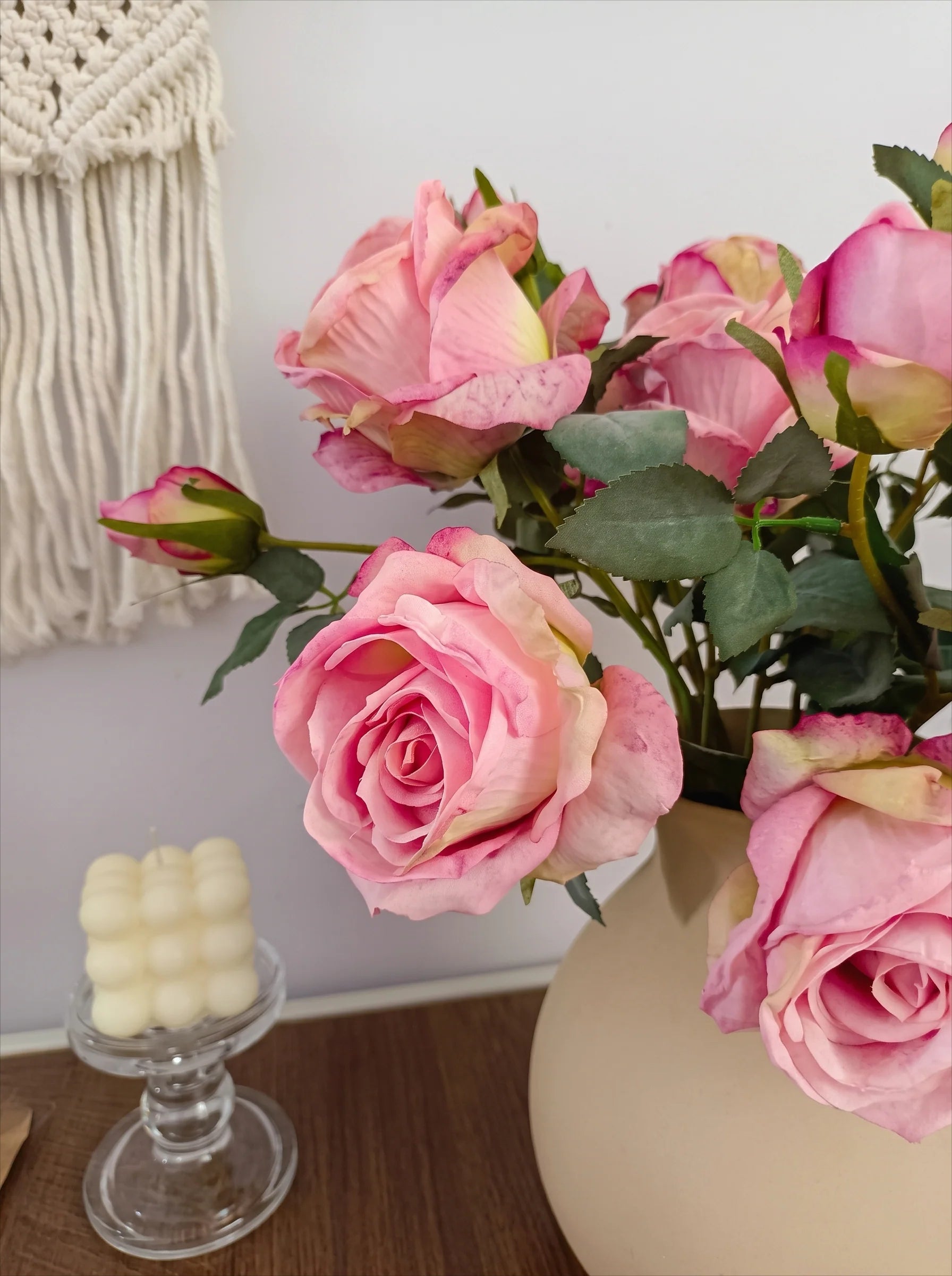 Künstliches Blumenarrangement - Pinke Rose & Grünpflanzen (4 Stiele)