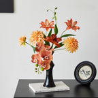 Composition florale fausse Ensemble luxe orchidée et dahlia terre cuite