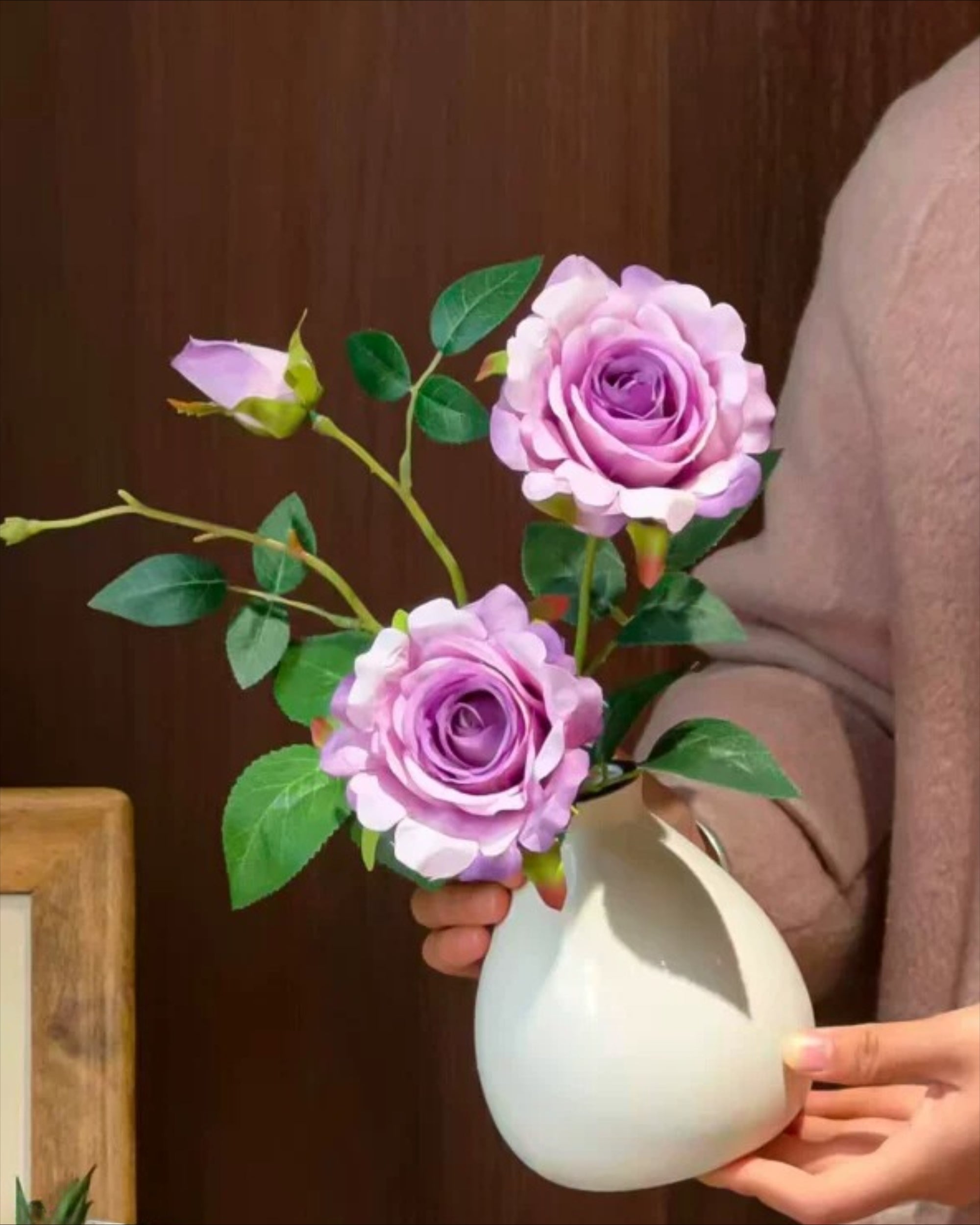 Arrangement floral artificiel Rose Lavande Poussiéreuse avec Vase