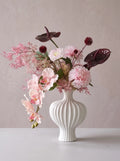 Misty Blush — Wabi-Sabi kunstbloemstuk