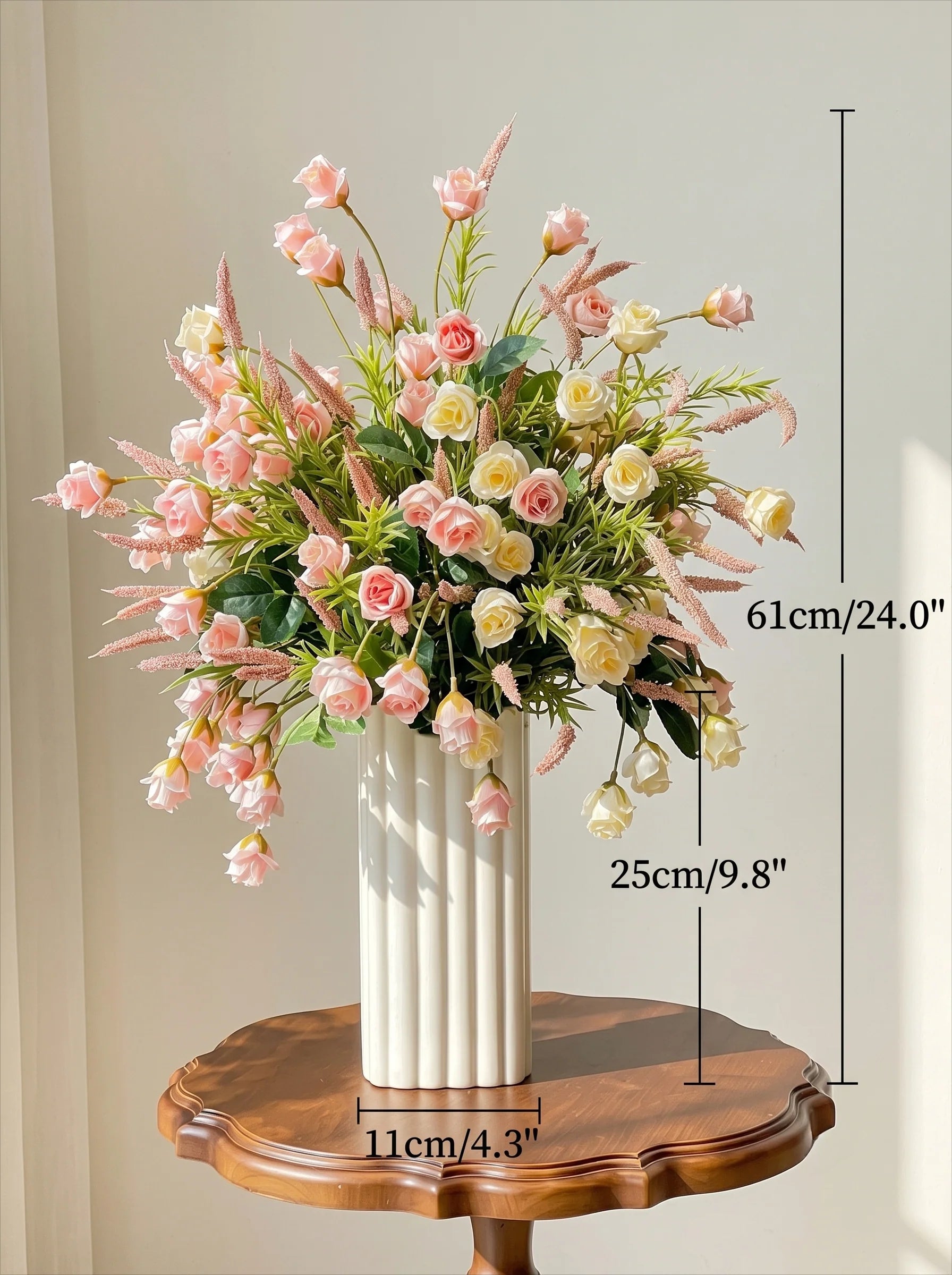 Französisches romantisches Rosen-Kunstblumen-Arrangement