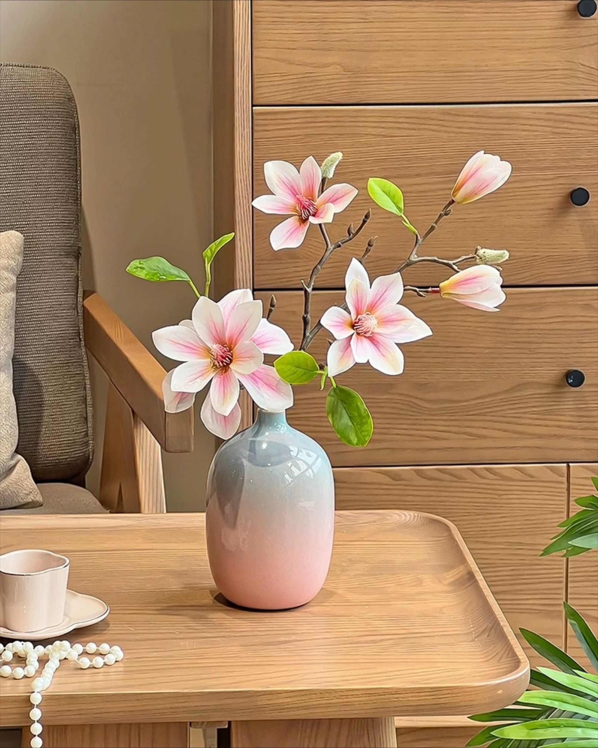 Arrangement floral artificiel Magnolia Rose Dégradé en Vase avec Vase