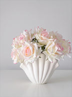 Shell Vase - White