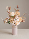 Champagne rosa pion konstblommig arrangemang