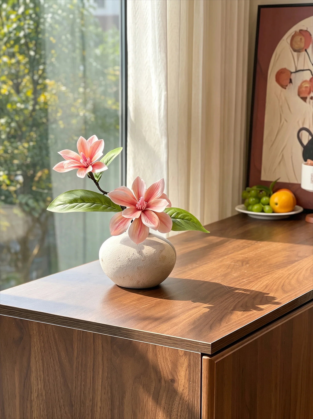 Ruhiges Blush-Magnolien Skulpturales Kunstblumenarrangement  