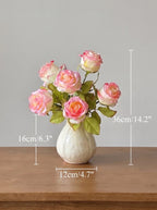 Galerie-Stil Blühende Samtrose Elegantes Kunstblumenarrangement  
