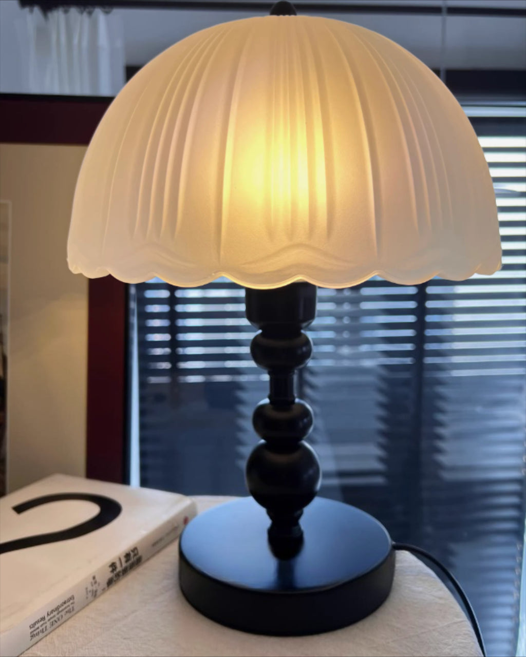 Vintage Ribbed Frosted Glass Table Lamp with Matte Black Metal Base