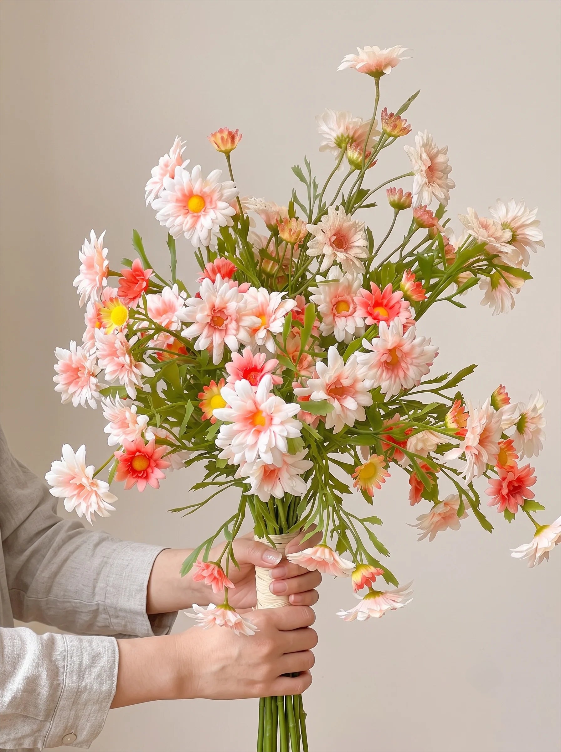Vintage Wiesen-Gänseblümchen-Cluster Kunstblumenarrangement