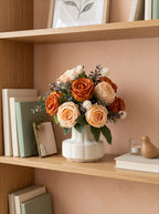 Oljemålning-stil konstgjord blomsterarrangemang - Vintage karamell & krämrosor