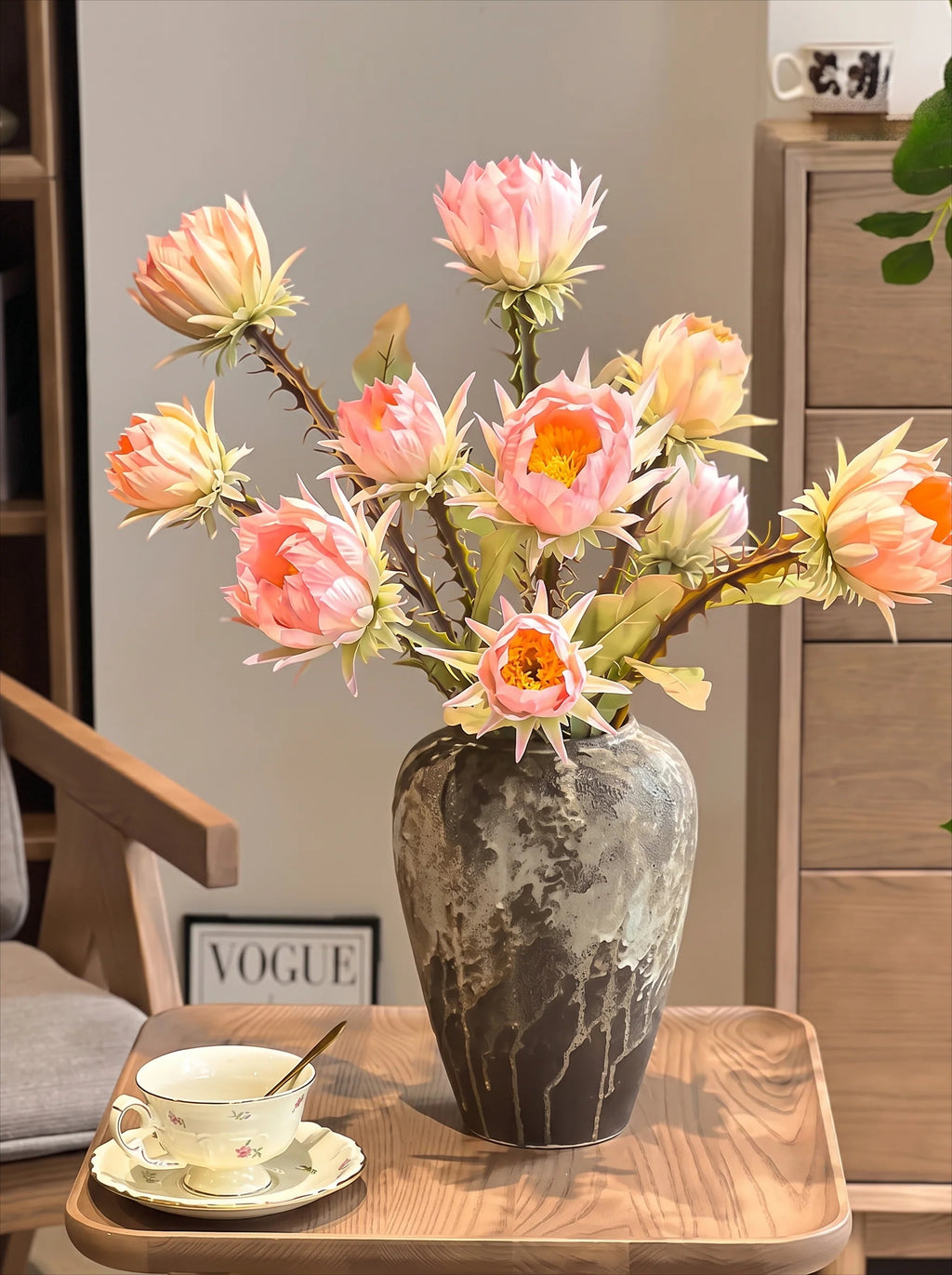 Aprikosen-Protea-Krone Kunstblumenarrangement