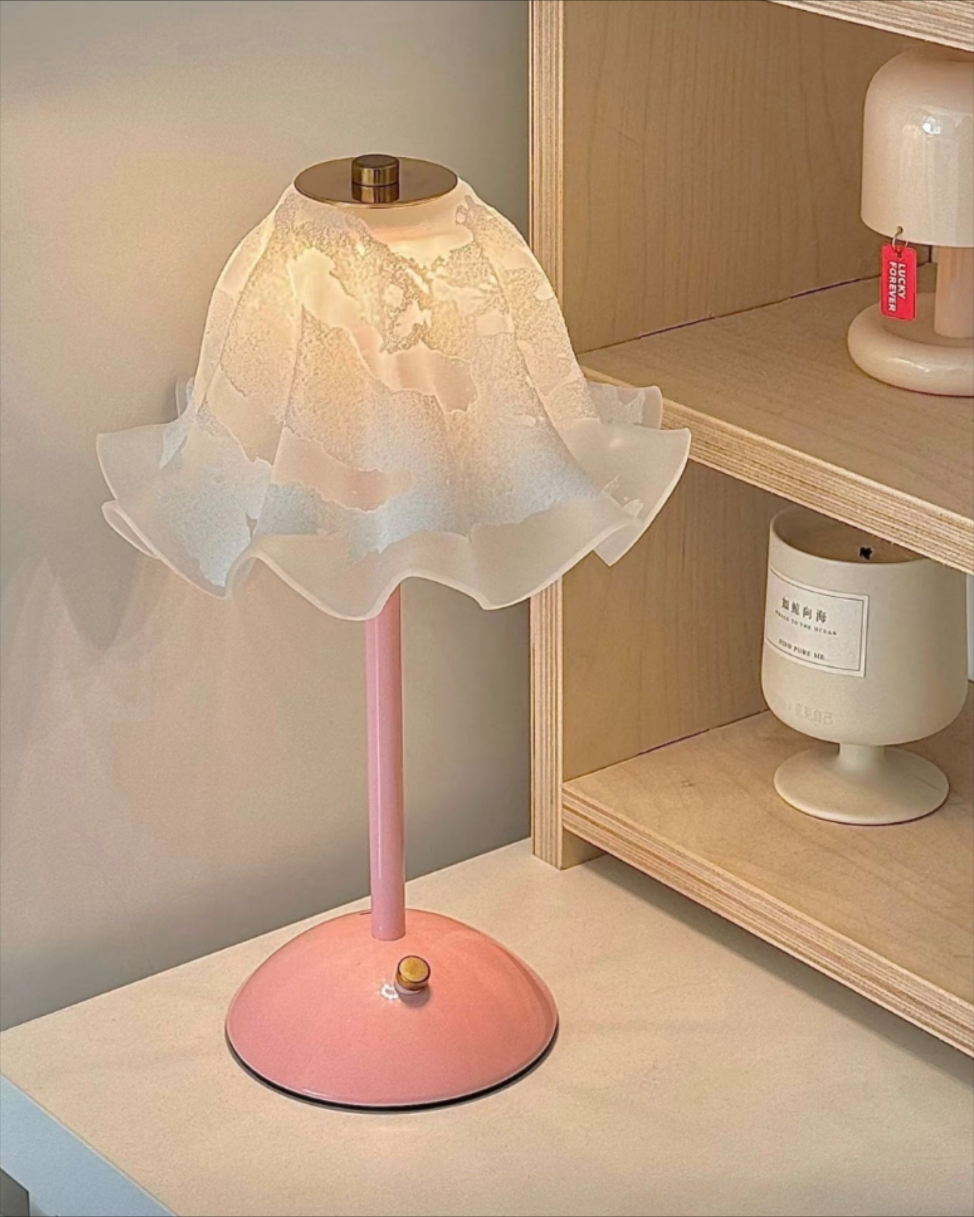 Romantic Floral Ruffled Glass Table Lamp with Blush Pink Metal Base