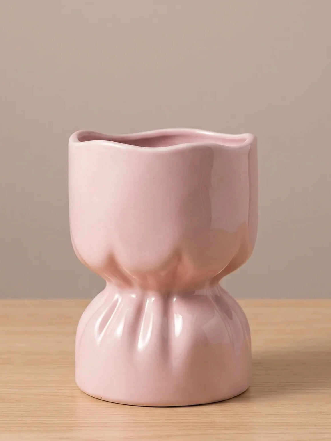 Modern Artistic Pleated Ceramic Bag Vase
