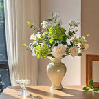 Serene Lavender Blossom Tabletop konstgjord blomsterarrangemang