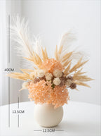 Pfirsichfarbene Hortensie & neutrale Pampasgras-Kunstblumen-Arrangements