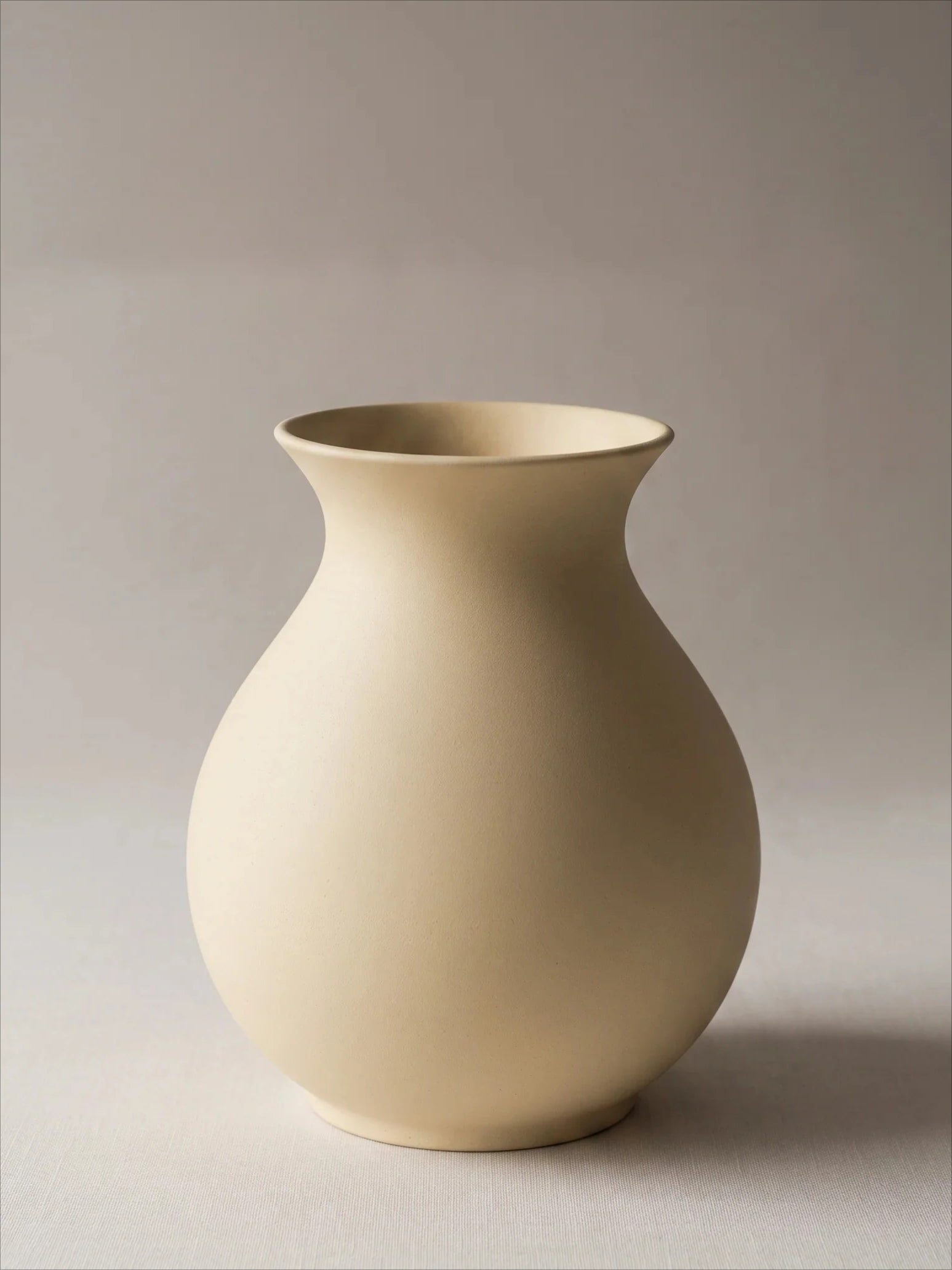 Vase globe texturé - Beige