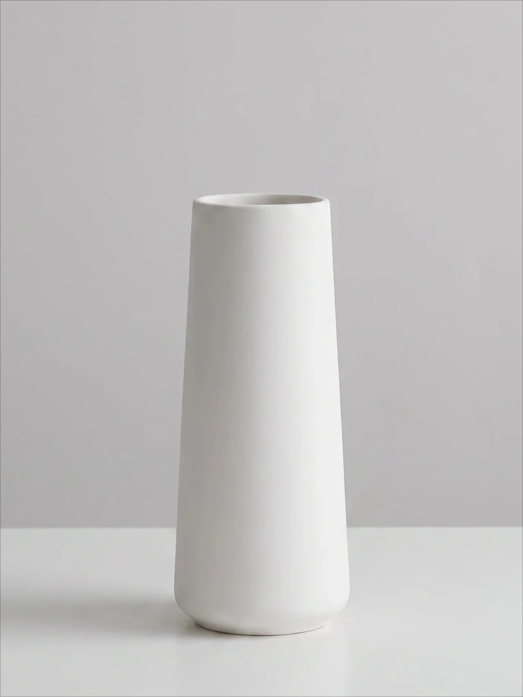 Minimalist Tapered Vase - Matte White