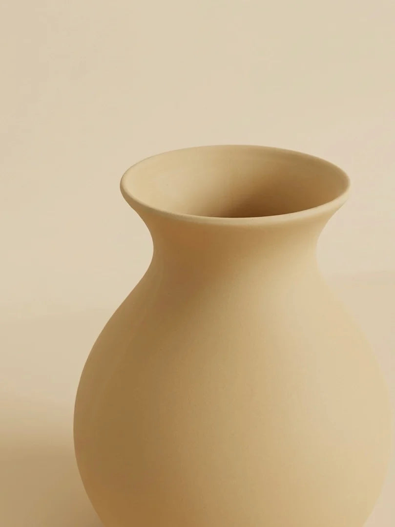 Minimalist Matte Sand Bulbous Ceramic Vase