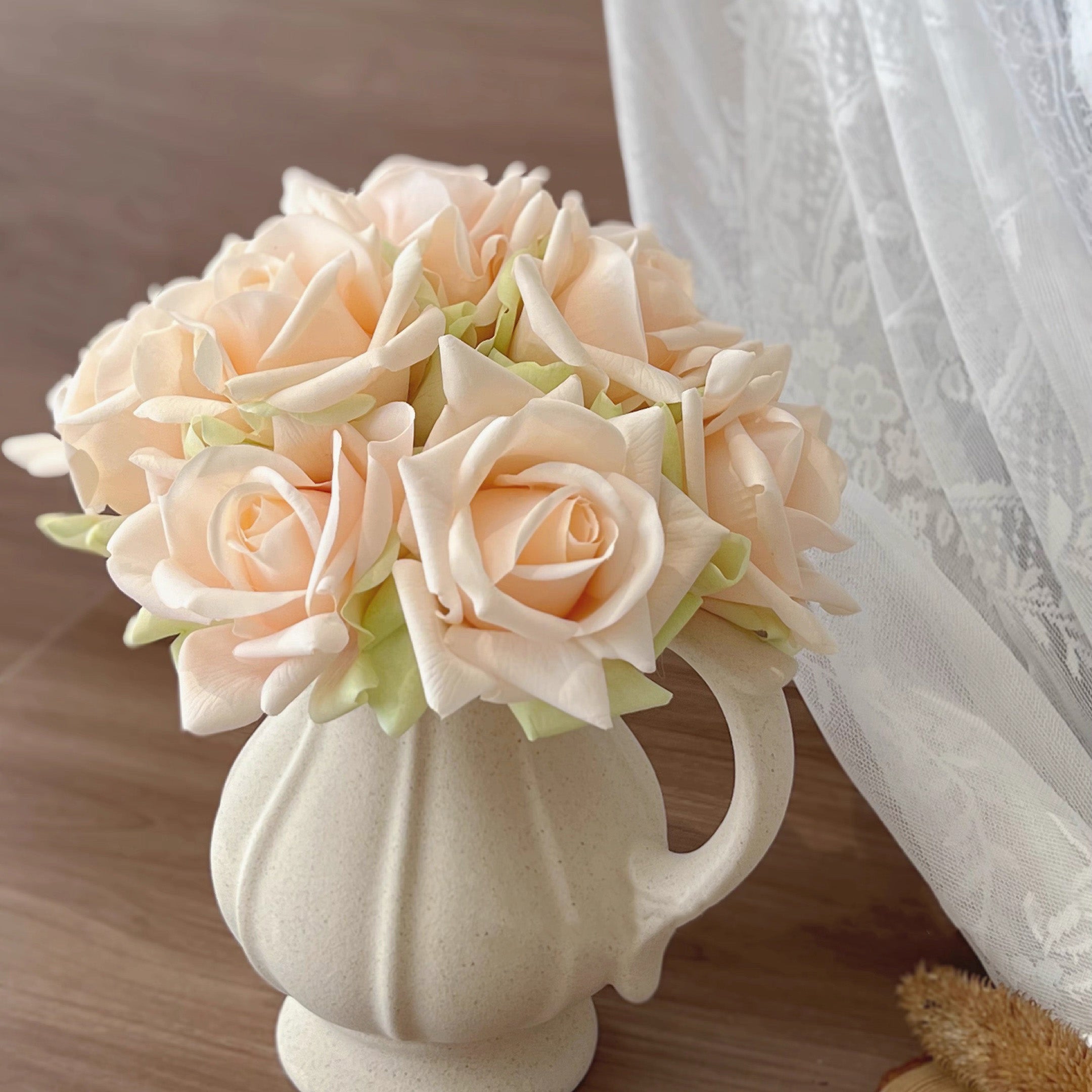 Faux Rose Arrangement - Champagne (10 Stems / 10 Roses)