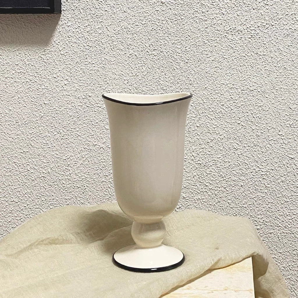 Scalloped Rim Vase - Creamy White