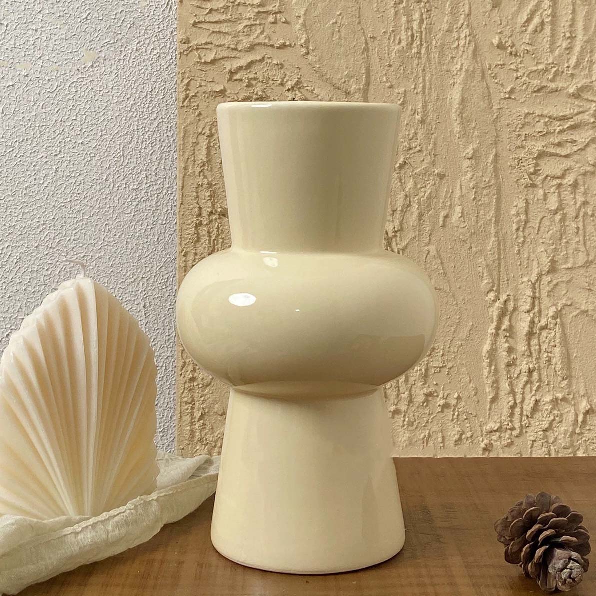 Retro Ceramic Vase - Light Yellow