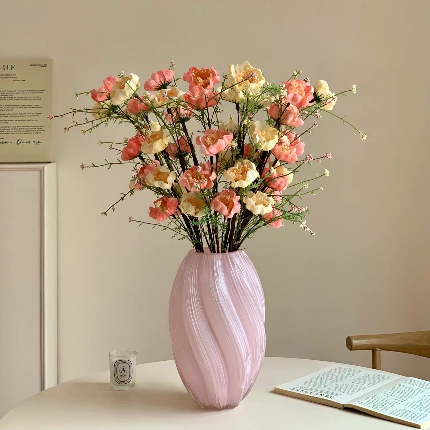 フェイクチューリップアレンジメント - ホワイト（茎10本 / 花10個）