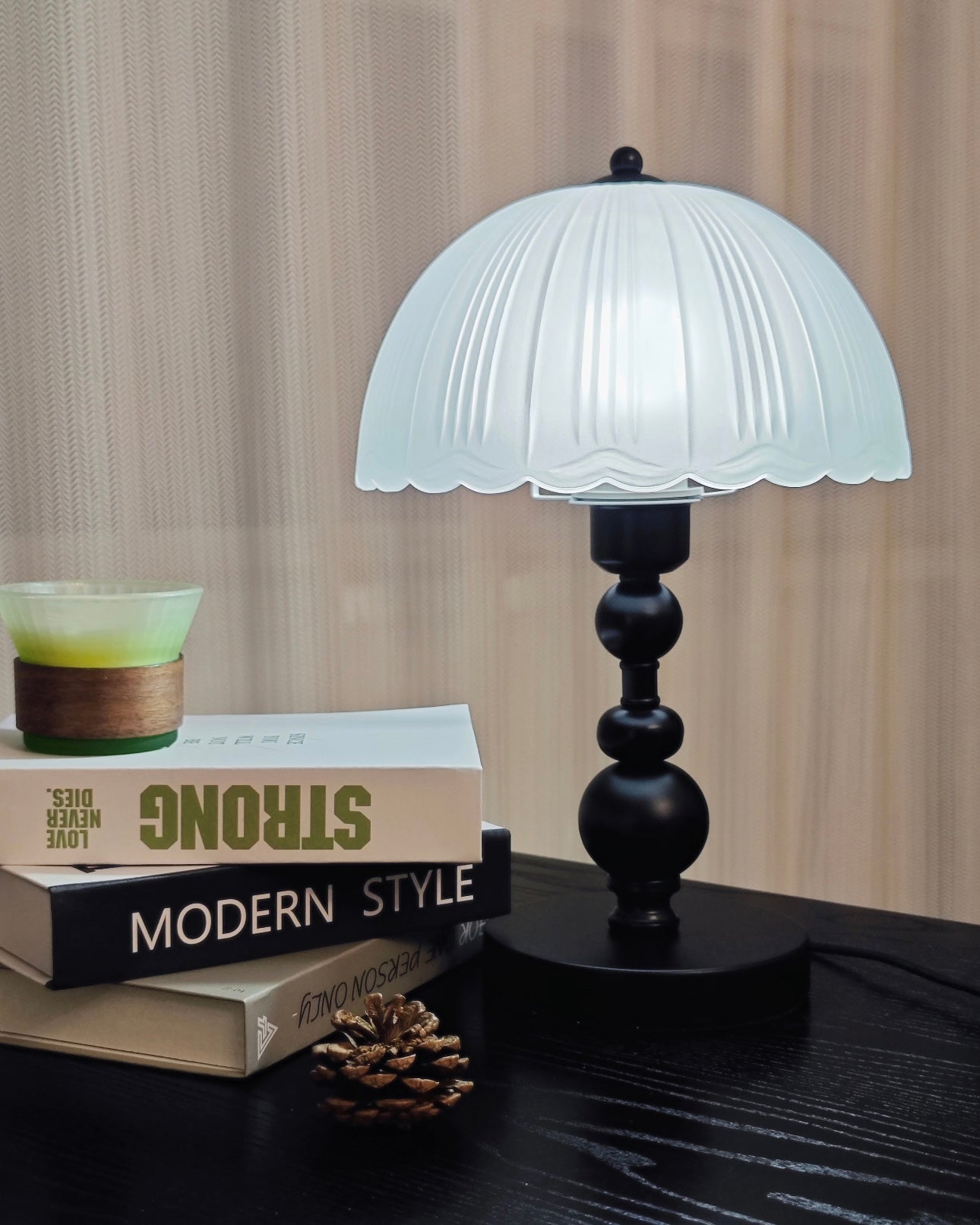 Vintage Ribbed Frosted Glass Table Lamp with Matte Black Metal Base