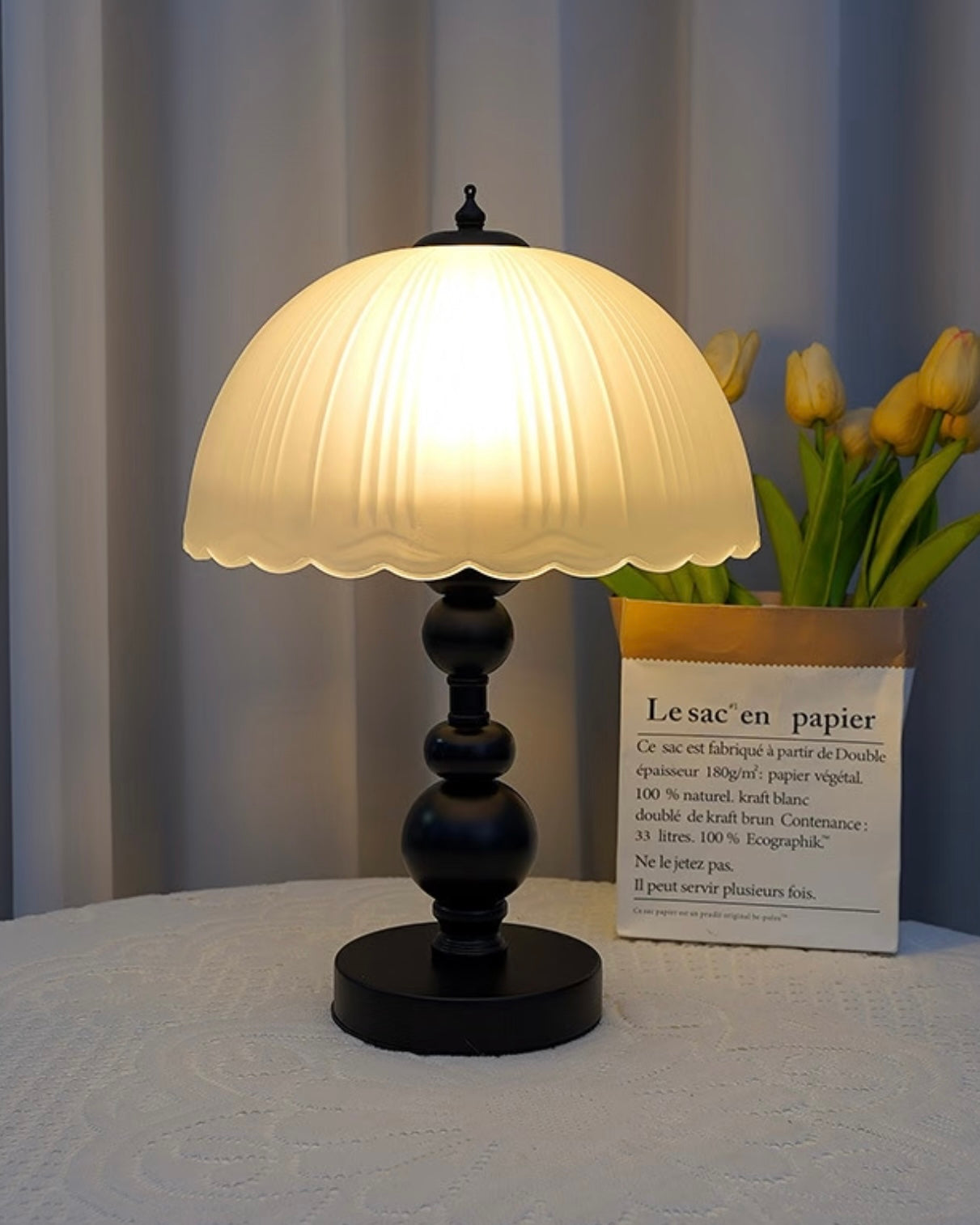 Vintage Ribbed Frosted Glass Table Lamp with Matte Black Metal Base