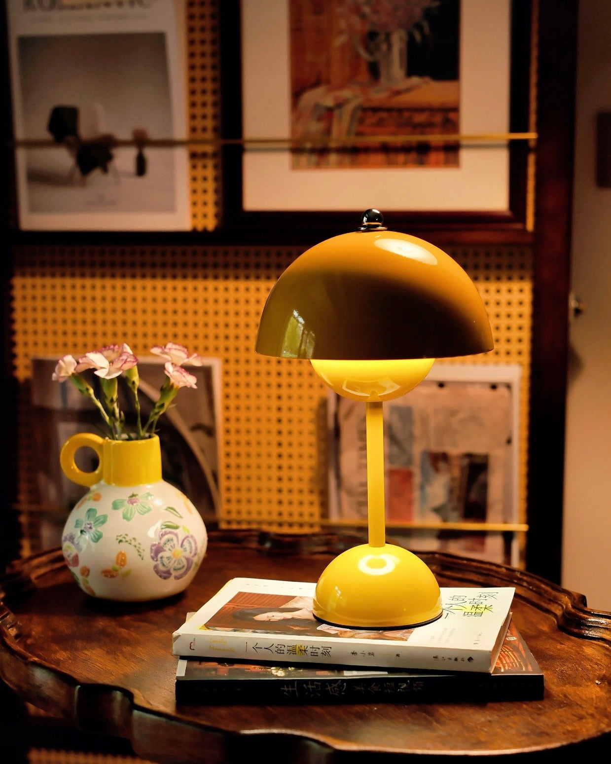 Modern Minimalist Dome Metal Table Lamp with Solid Color Base