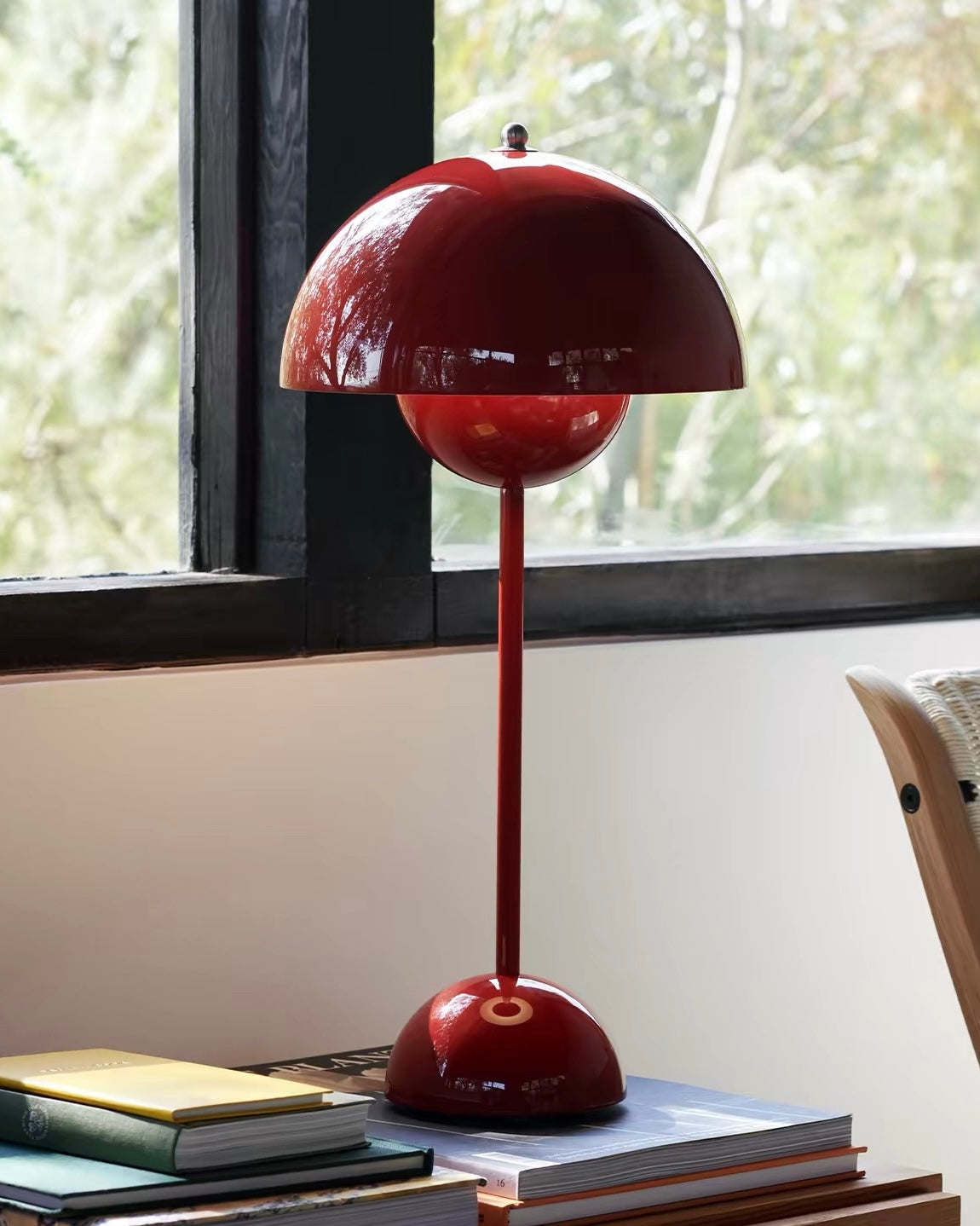 Modern Minimalist Dome Metal Table Lamp with Solid Color Base