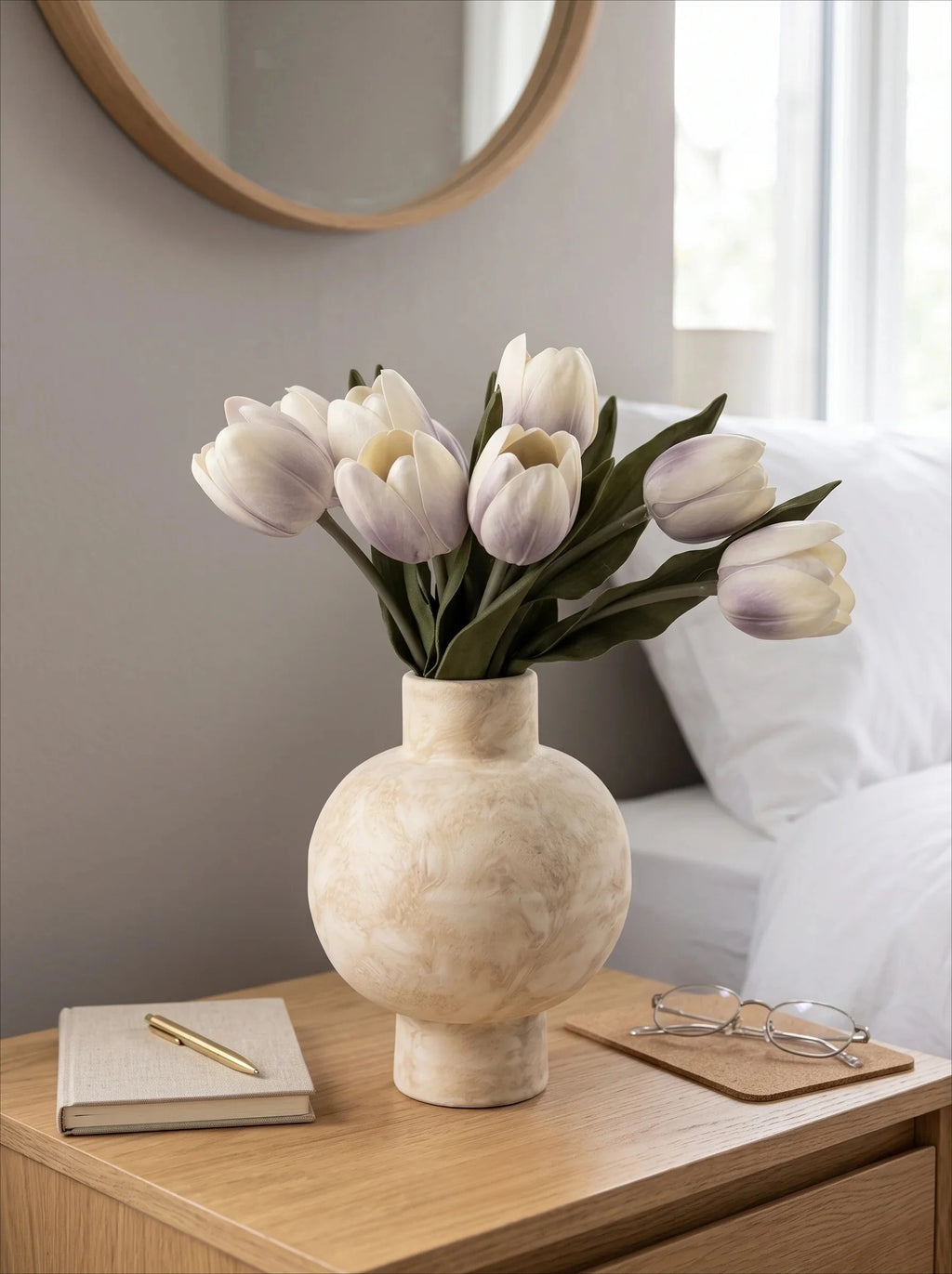 Kunstblumen-Tulpenarrangement - Weiß (10 Stiele / 10 Köpfe)