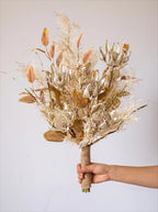 Künstliches Blumenarrangement - Neutrale Töne Protea & Laub