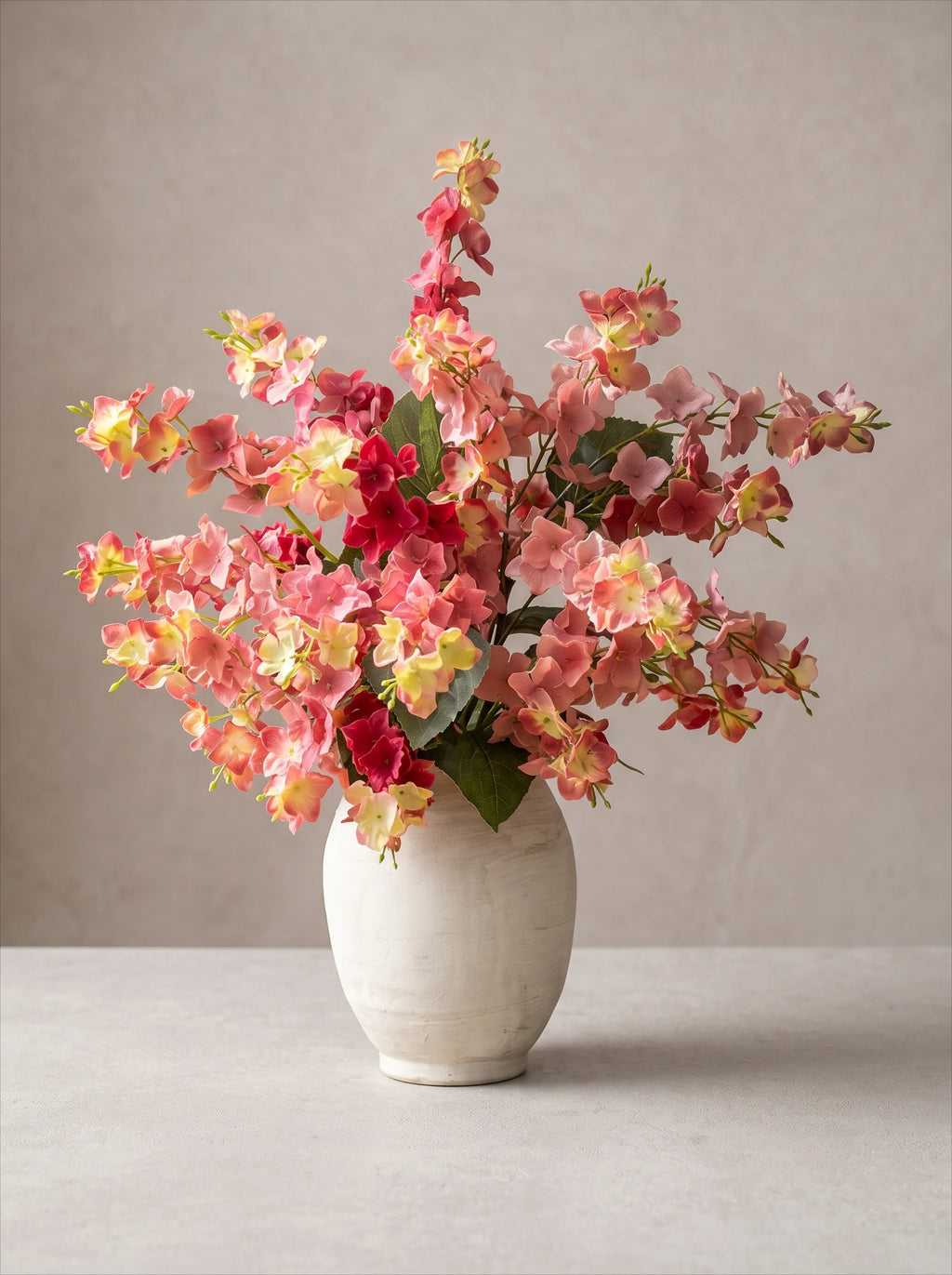 Künstliches Blumenarrangement Blush Hortensie Opulenz