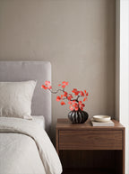 Orientalisches Luxus-Karmesinrotes Blatt Skulpturales Kunstblumenarrangement  