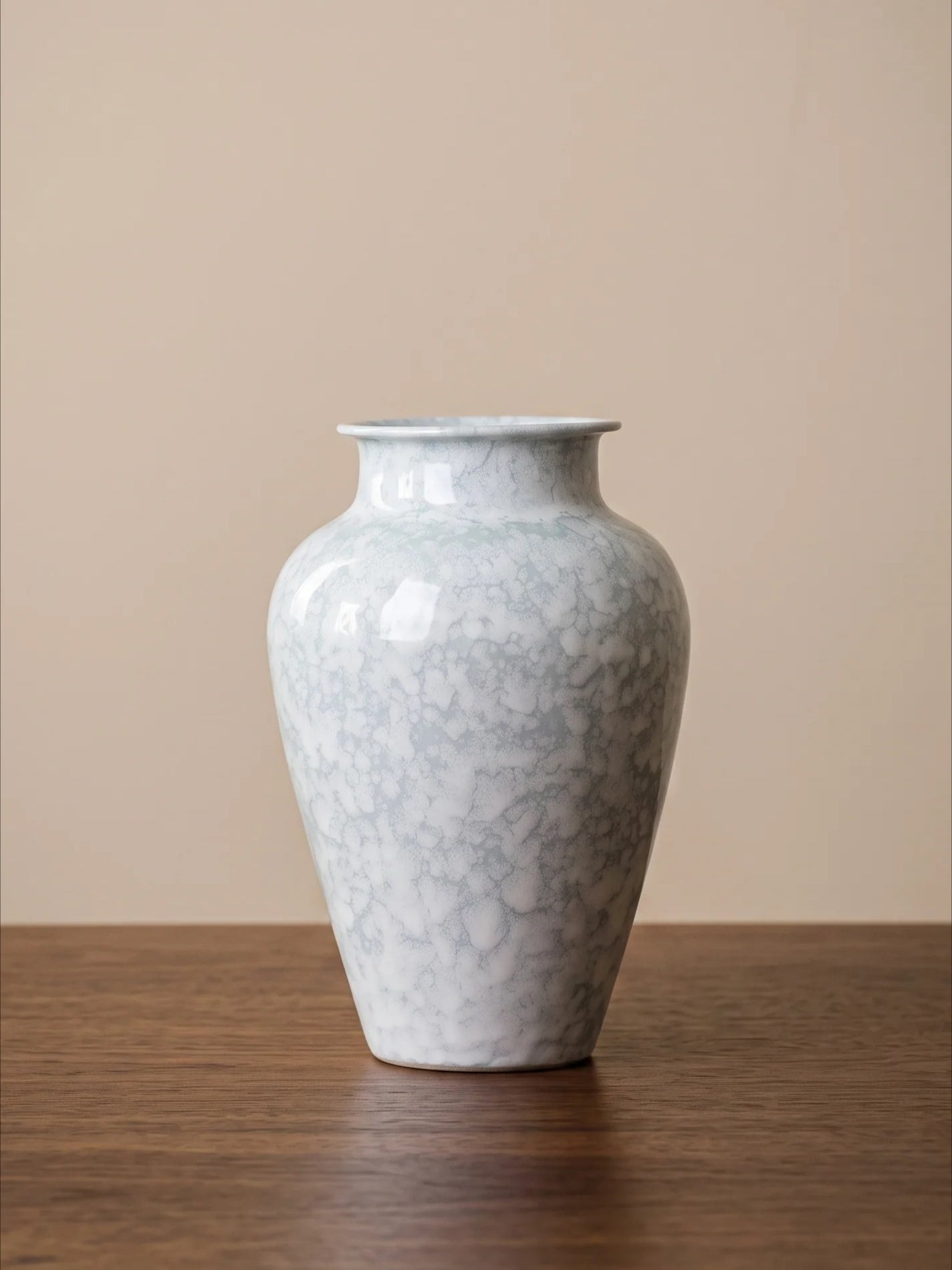 Modern Ice Blue Snowflake Glaze Ceramic Vase