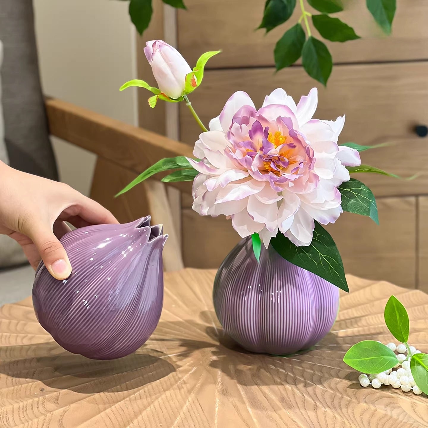 Composition florale fausse Vase oignon pivoine lavande éthérée