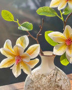 Arrangement floral artificiel Magnolia Jaune Vintage avec Vase