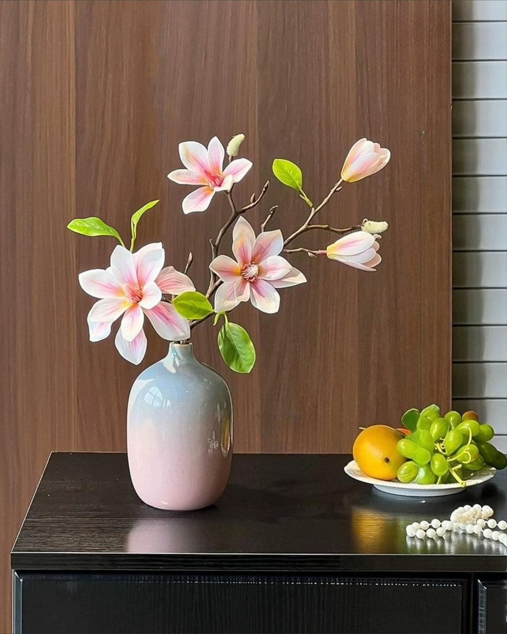 Roze Magnolia Verloopvaas Faux Bloemstuk met Vaas