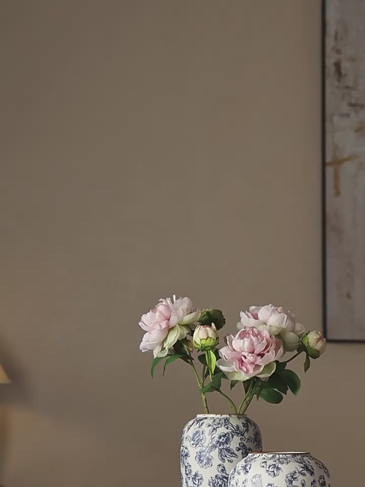Classic Chinoiserie Blue Floral Ceramic Vase