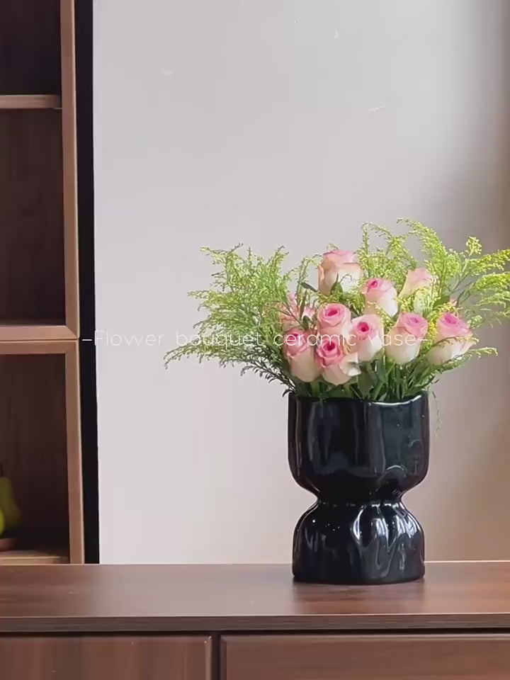 Moderner Künstlerischer Faltkeramik-Taschenvase  